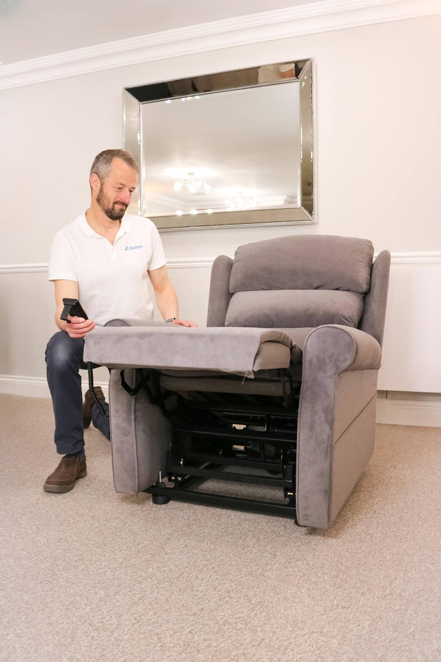 Demonstration recliner chair